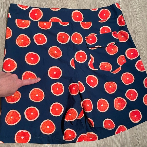 Kortni Jeane Mens Size 32 Swim Trunks - Picture 6 of 6